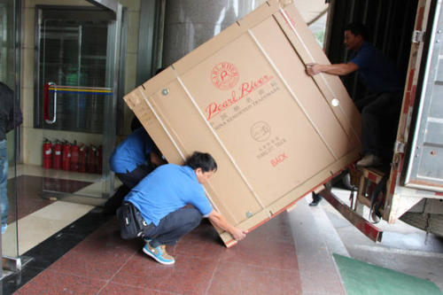 绩溪钢琴贵重工艺品无忧运